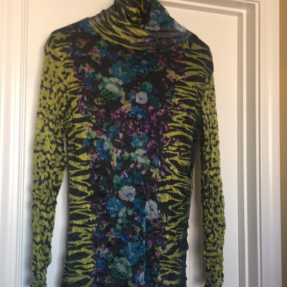 Colorful fun top!!!